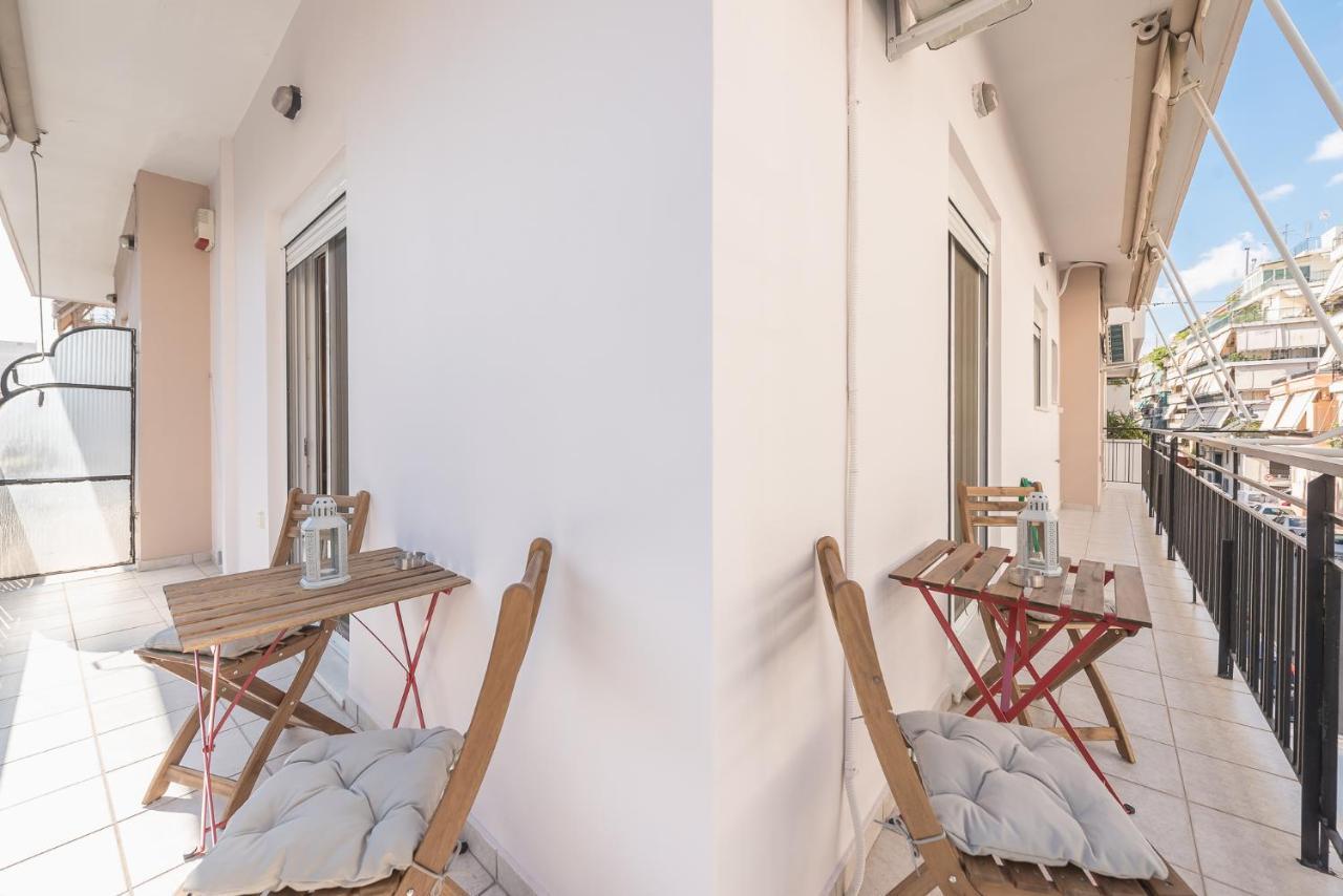 Lighthouse Apartment In The Heart Of Athen Eksteriør billede