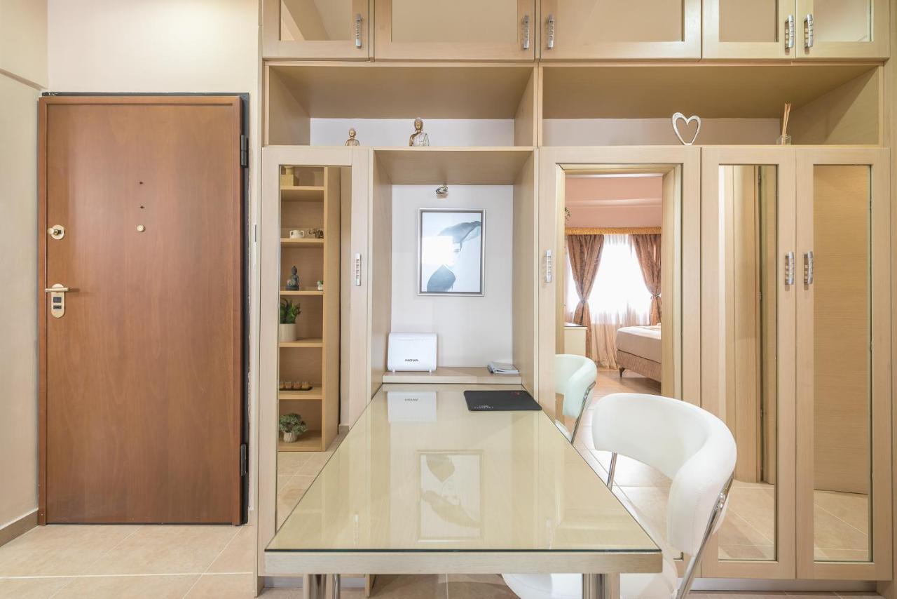 Lighthouse Apartment In The Heart Of Athen Eksteriør billede